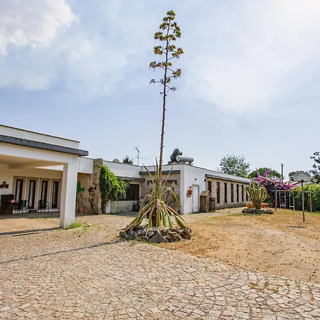 Affittacamere Casa Da Calcada 3*